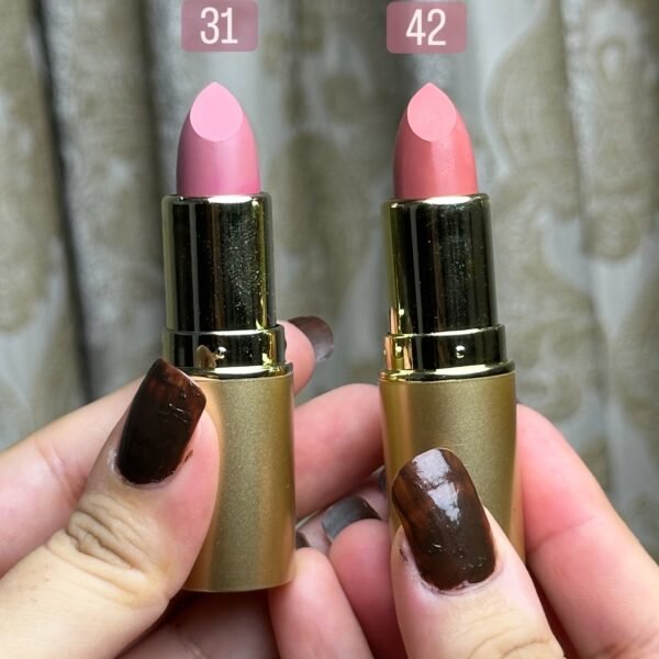 Primer + Matt lipstick